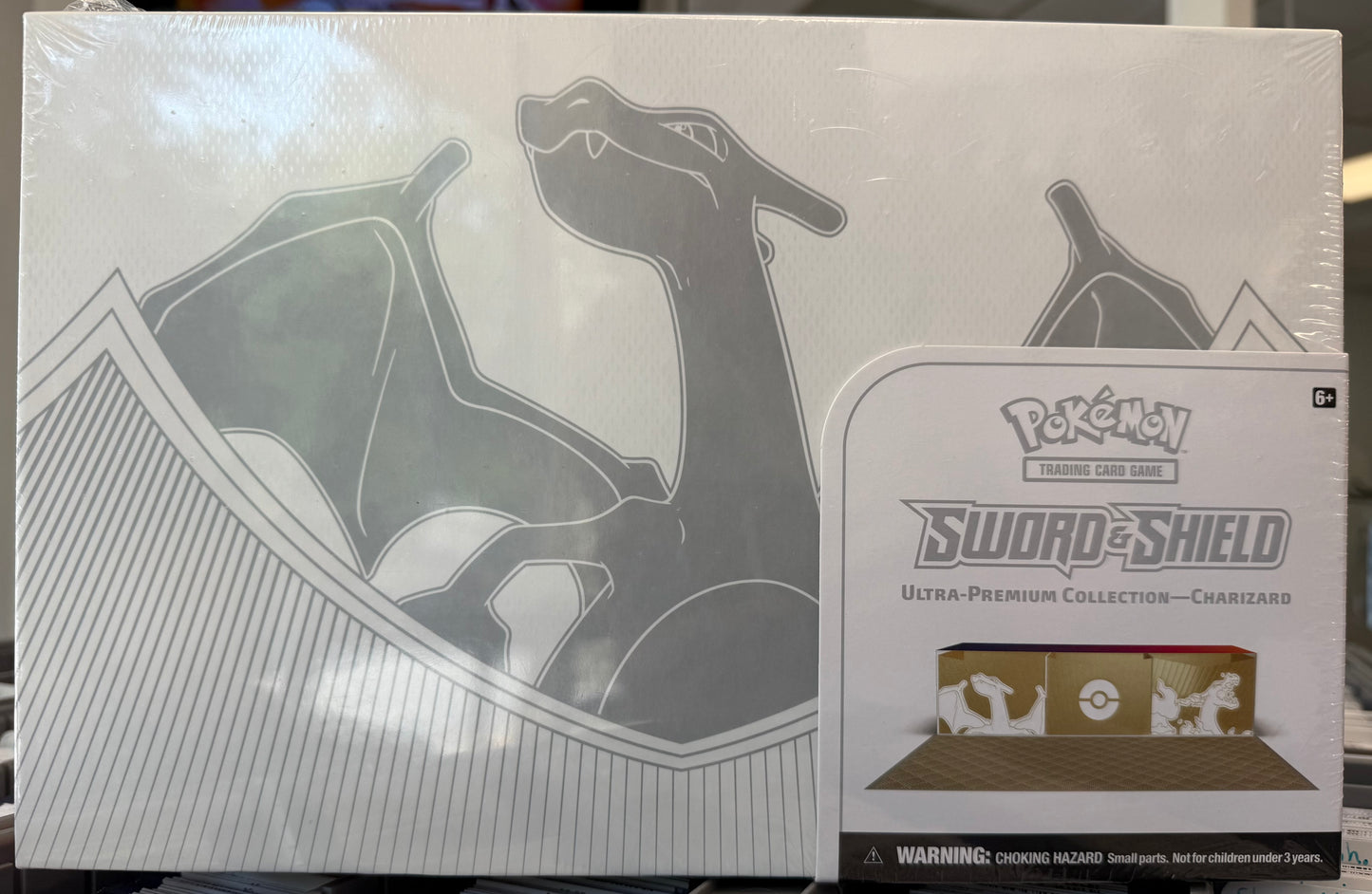 Sword & Shield Ultra Premium Collection: Charizard
