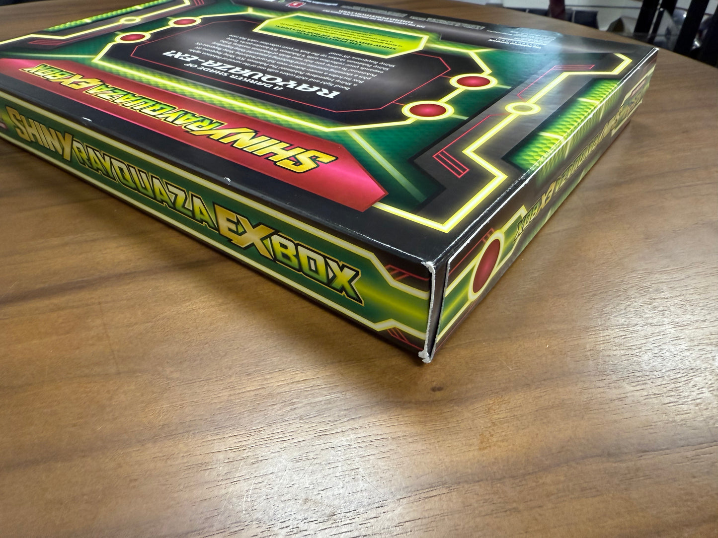 Shiny Rayquaza EX Box