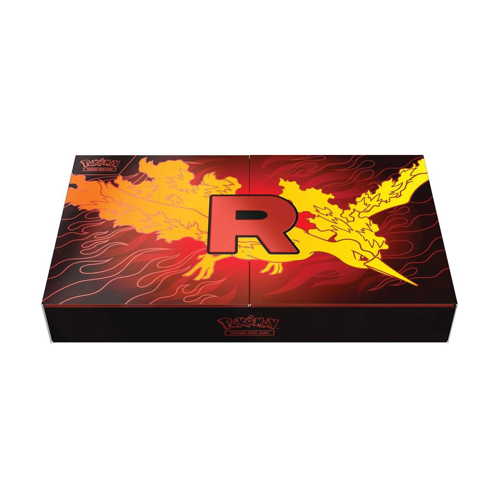 Team Rocket’s Moltres ex Ultra Premium Collection