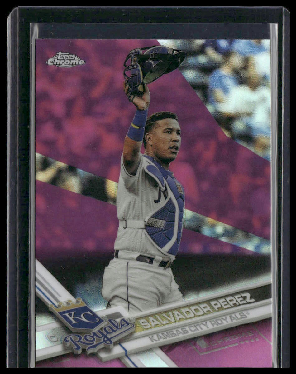 Salvador Perez #162 2017 Topps Chrome Pink Refractor Kansas City Royals