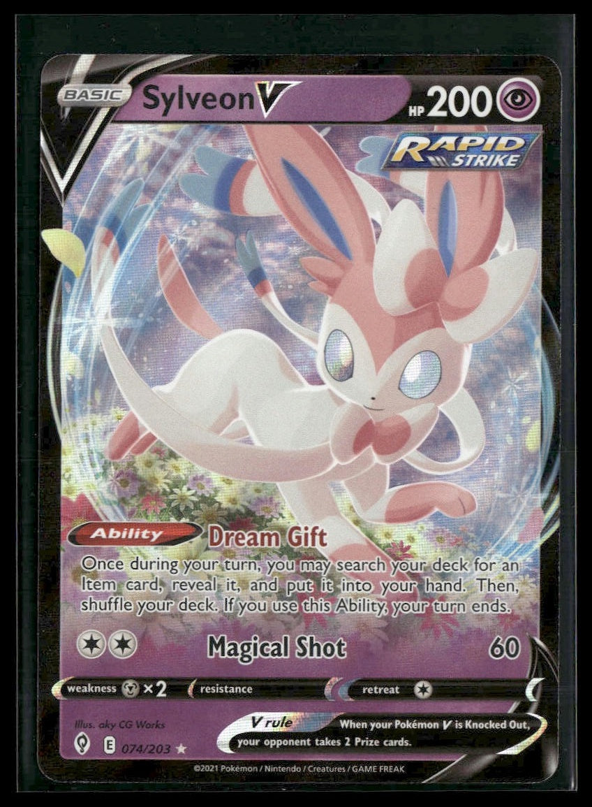 Sylveon V #074/203 Evolving Skies NM