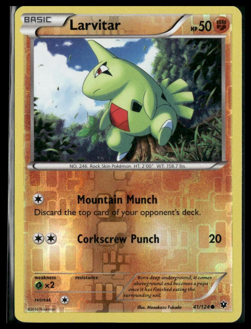 Larvitar #41/124 Reverse Holo Fates Collide LP