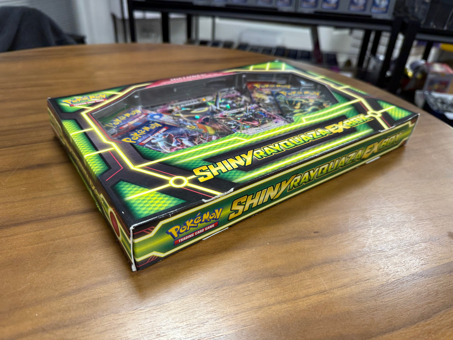 Shiny Rayquaza EX Box
