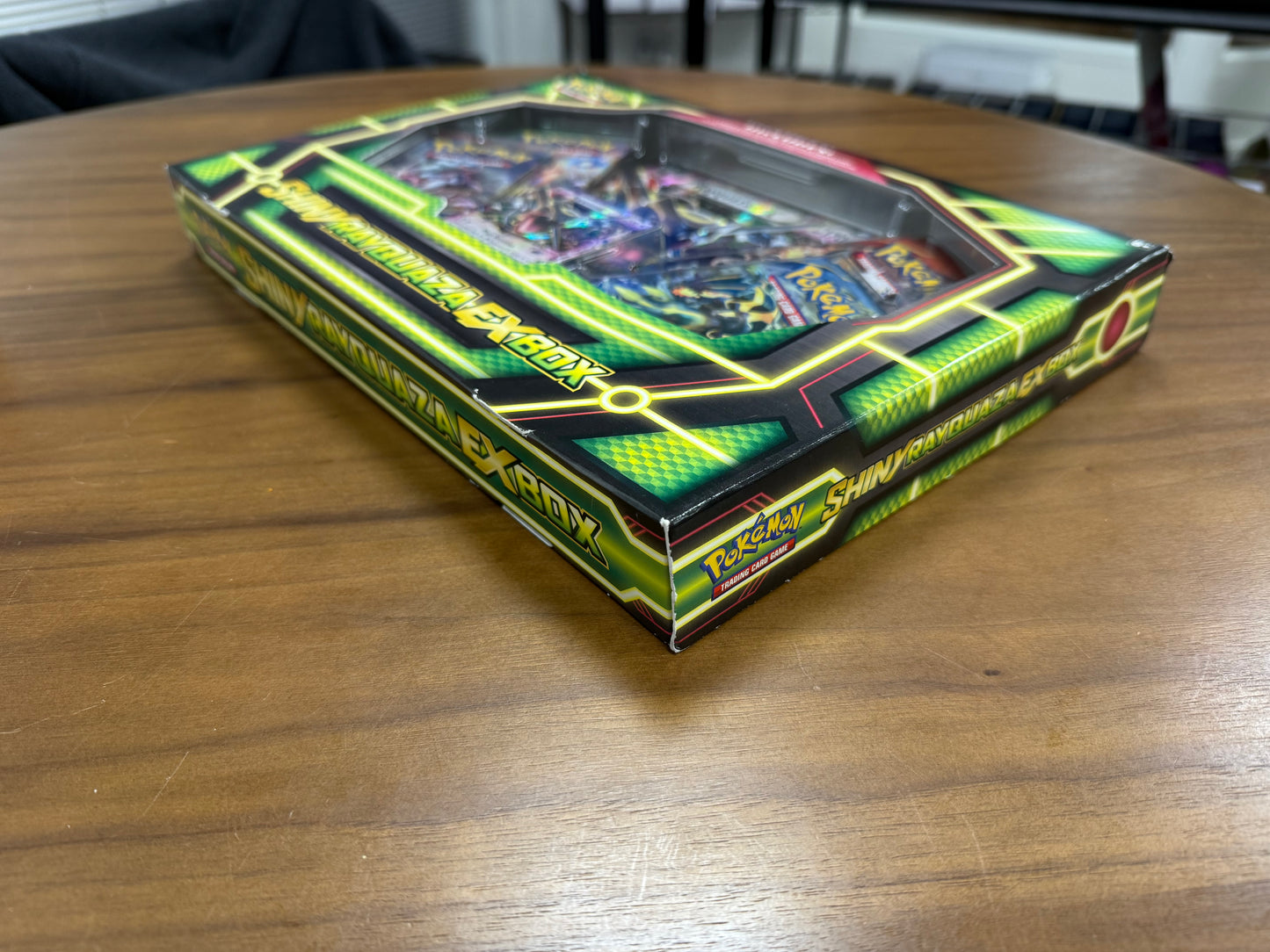 Shiny Rayquaza EX Box
