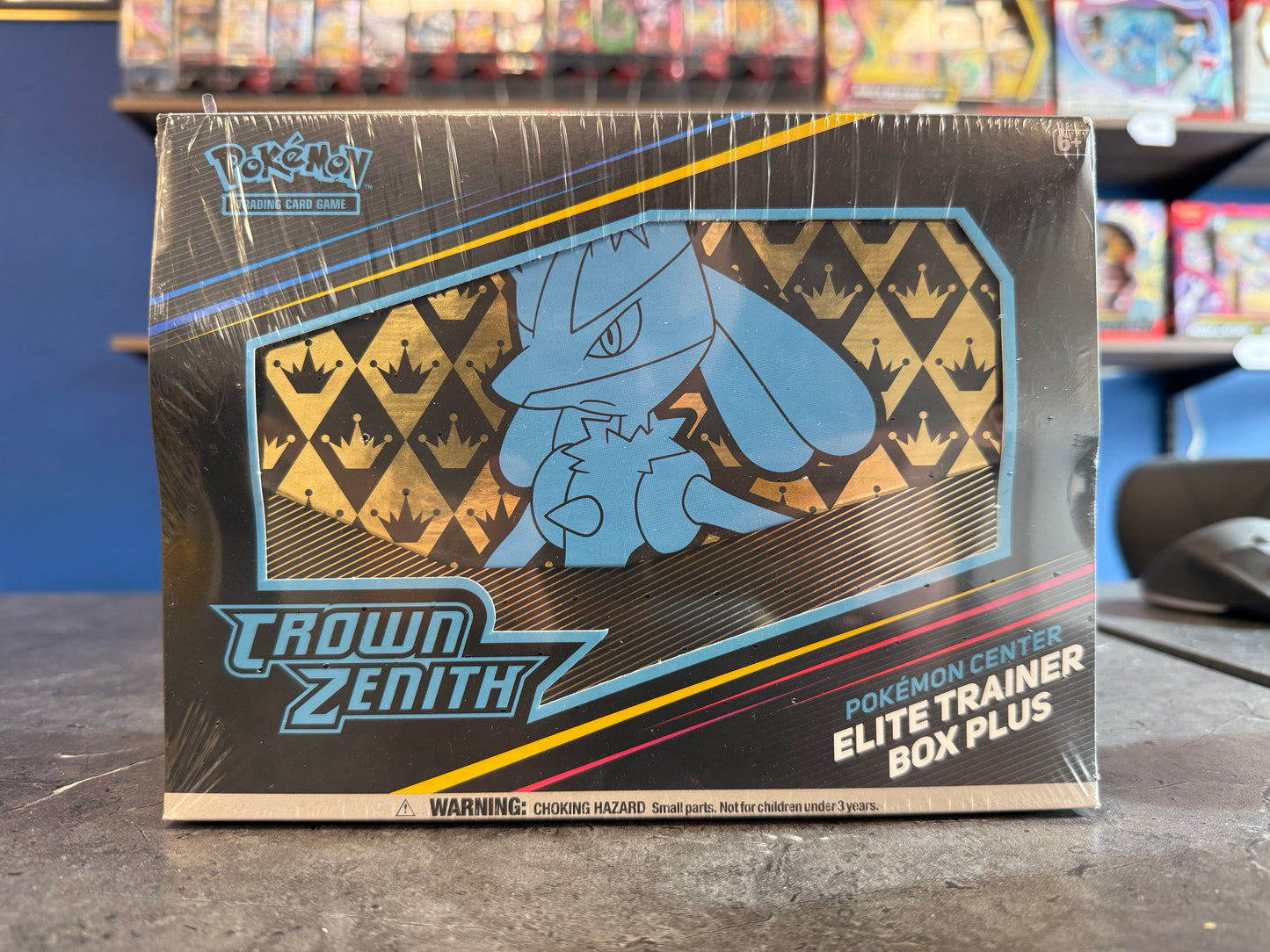 Crown Zenith Pokémon Center Elite Trainer Box Plus (wear/tear, see pics)