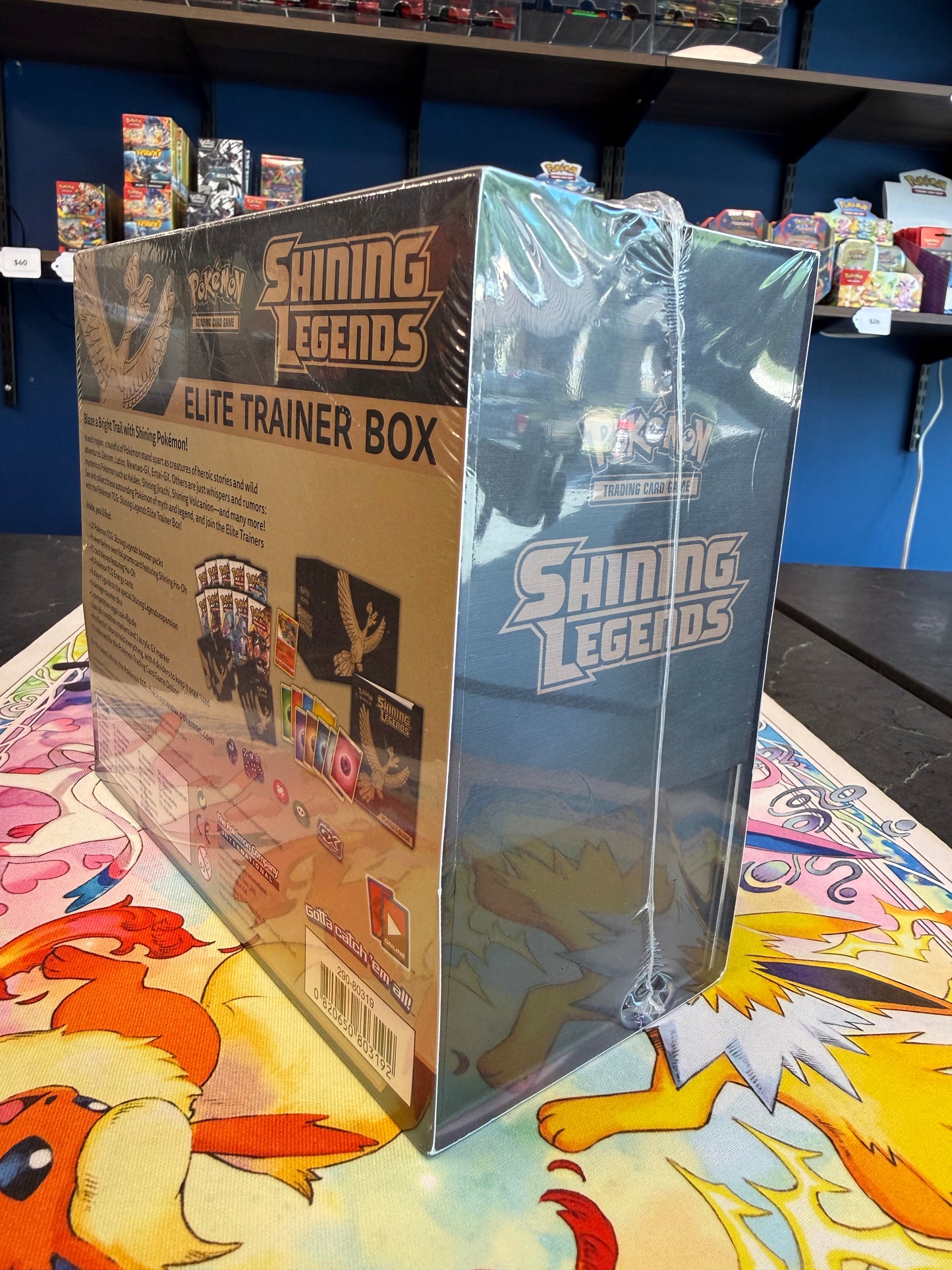 Shining Legends Elite Trainer Box