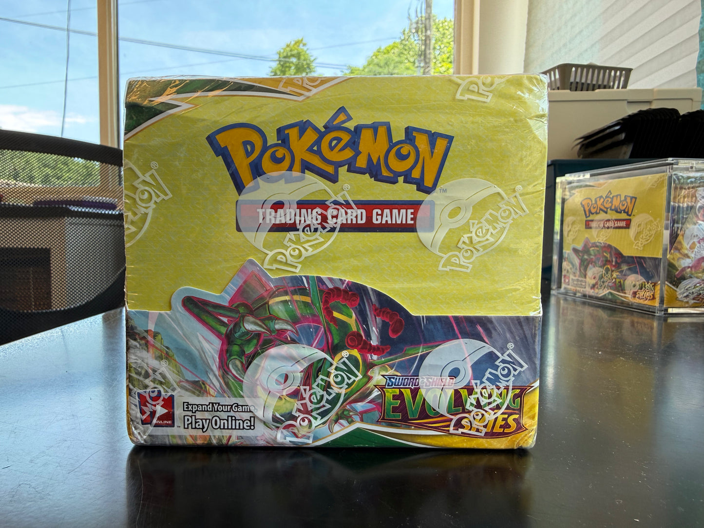 Evolving Skies Booster Box w/ Acrylic (w/ pics)
