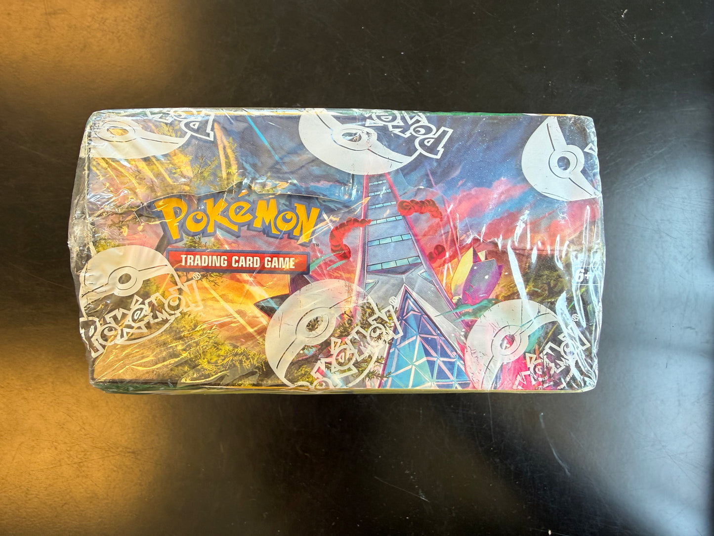 Evolving Skies Booster Box w/ Acrylic (w/ pics)